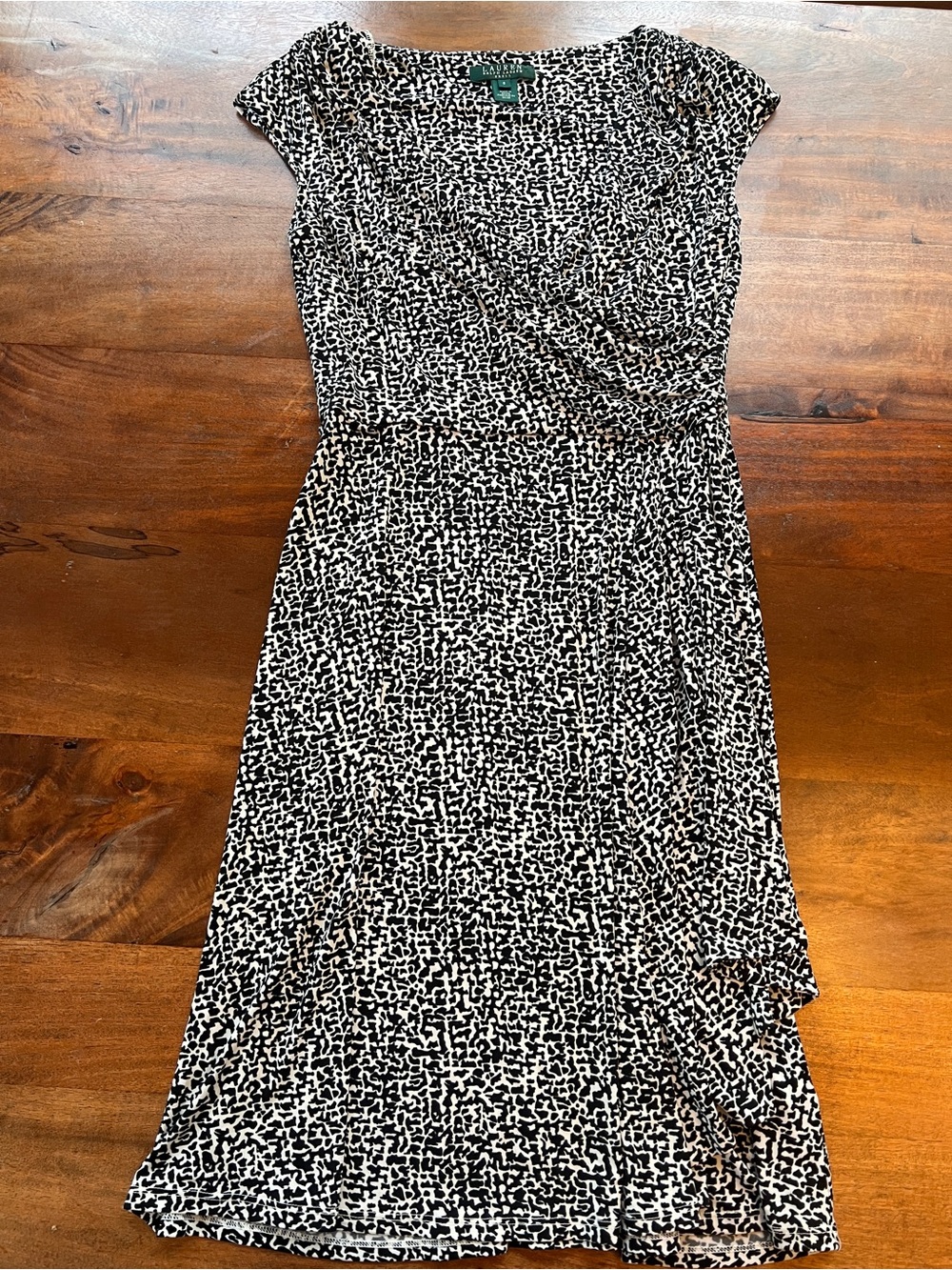Lauren Ralph Lauren Sz 8 Black/White Cap Sleeve Fit N Flare Dress